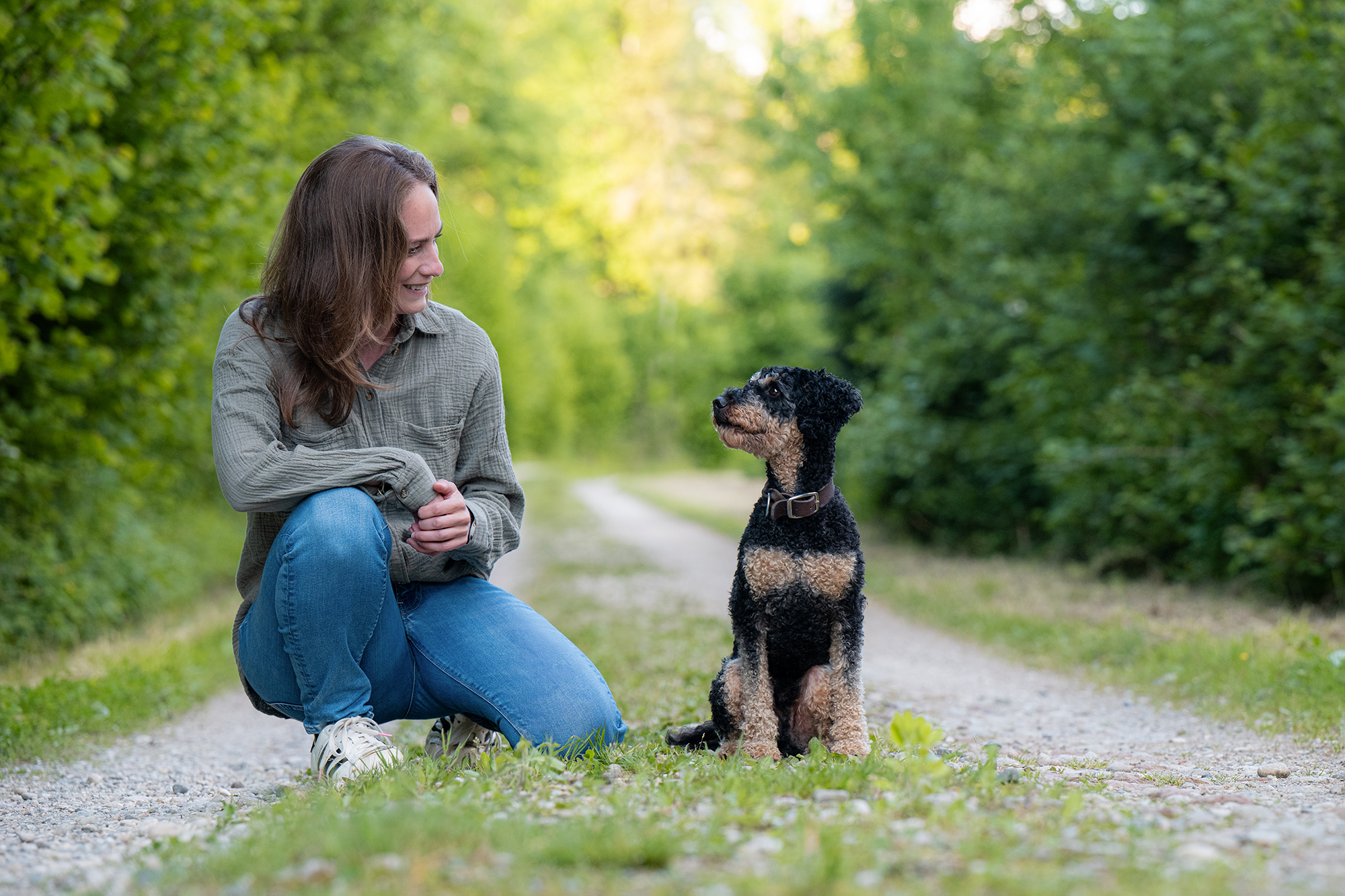 Frau mit Pudel